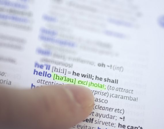 Perché tradurre la lingua che stai studiando non ti aiuterà a impararla